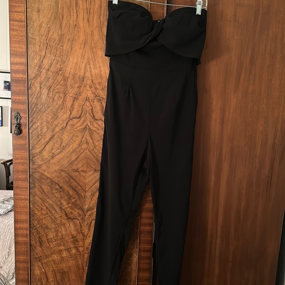 Strapless UNIQ black one piece pant jumper with white stripes on both sides Sz L